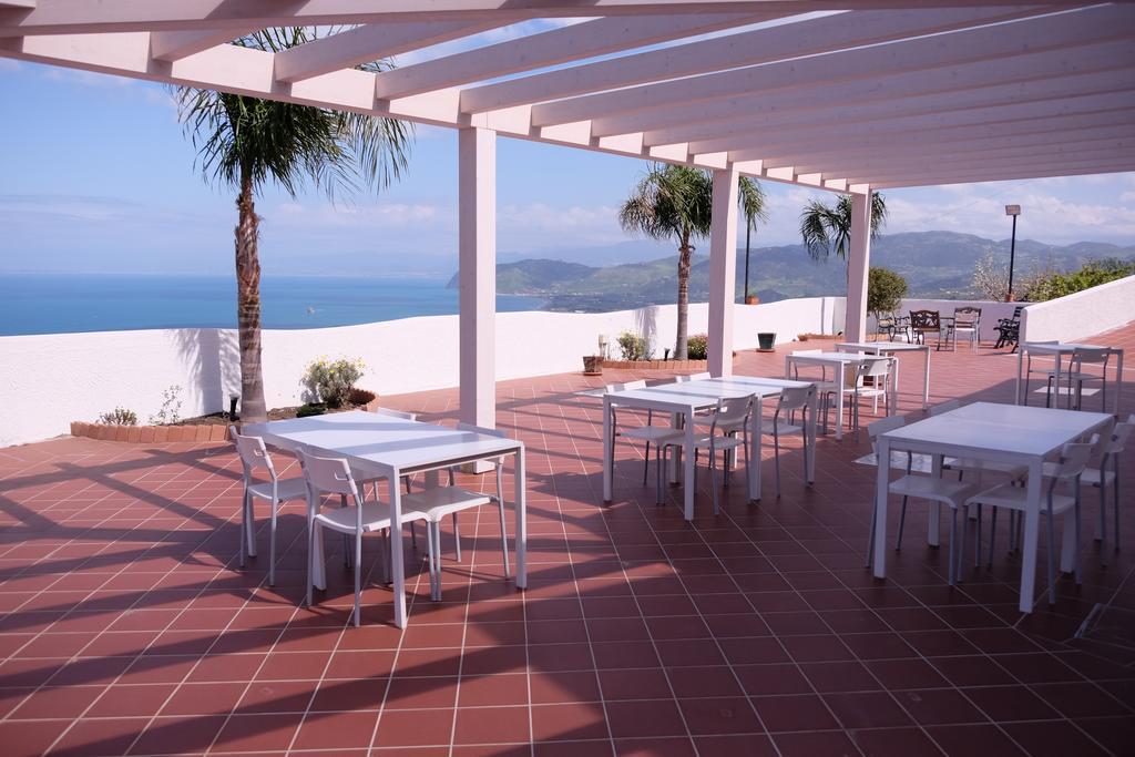 Alta Marea Gioiosa Marea Exterior photo